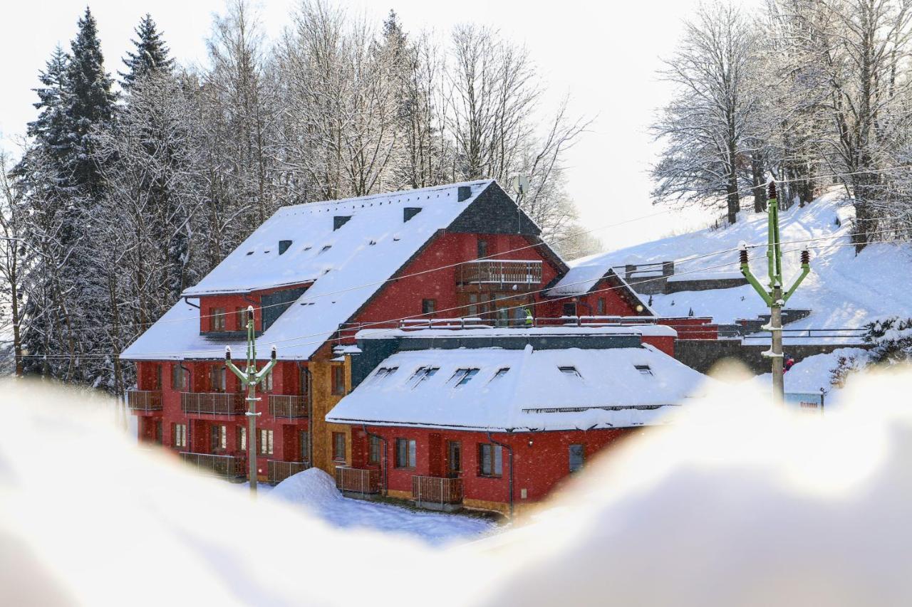 Apartman Na Svahu, Krkonose Žacléř Buitenkant foto